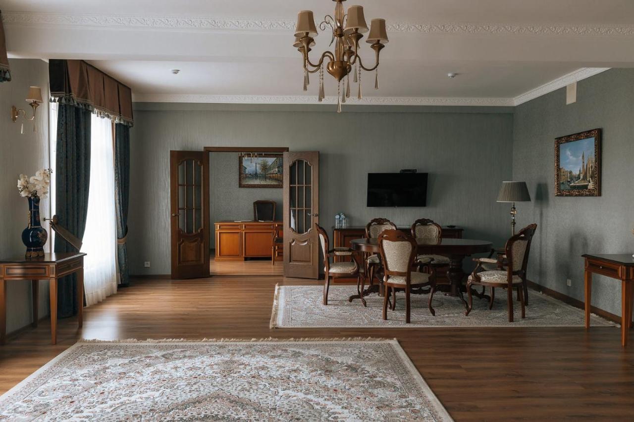 Medeu Hotel Kostanay Ngoại thất bức ảnh