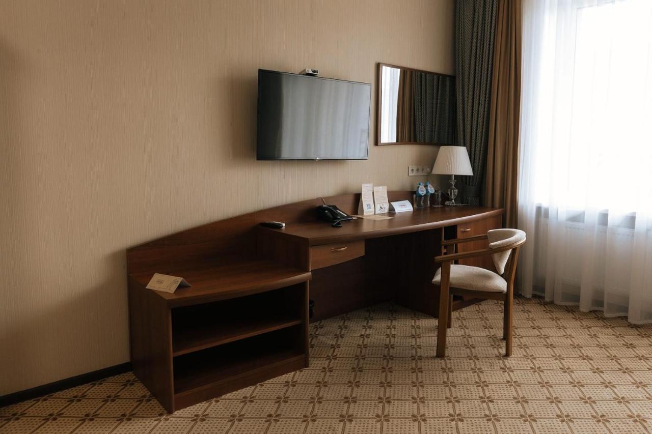 Medeu Hotel Kostanay Ngoại thất bức ảnh