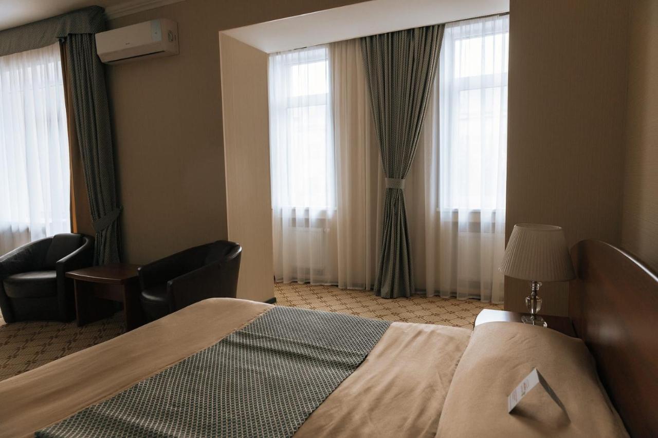 Medeu Hotel Kostanay Ngoại thất bức ảnh